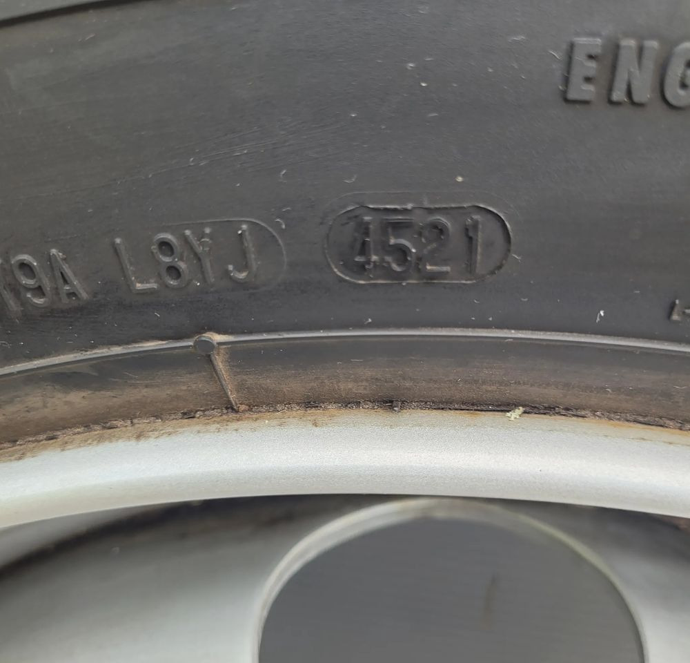 KOŁO CONTINENTAL CONTI HYBRID HD3 315/70R22.5 FELGA 9.00 - الإطارات والجنوط - شاحنة: صورة 4 KOŁO CONTINENTAL CONTI HYBRID HD3 315/70R22.5 FELGA 9.00 - الإطارات والجنوط - شاحنة: صورة 4