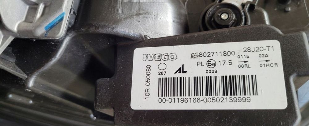 LAMPA FULL LED IVECO DAILY Lh. ORYGINAŁ 5802711800 - المصابيح الأمامية - شاحنة توصيل مغلقة: صورة 4 LAMPA FULL LED IVECO DAILY Lh. ORYGINAŁ 5802711800 - المصابيح الأمامية - شاحنة توصيل مغلقة: صورة 4