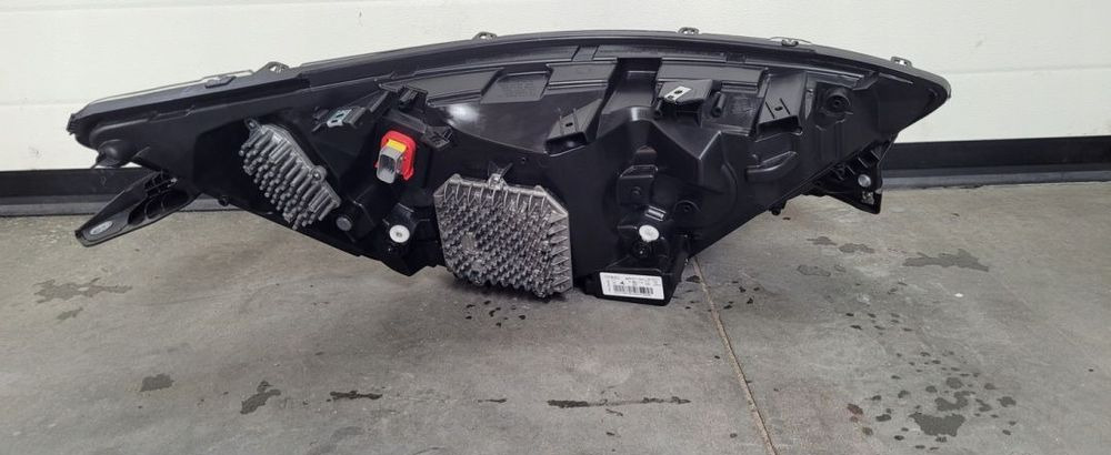 LAMPA FULL LED IVECO DAILY Lh. ORYGINAŁ 5802711800 - المصابيح الأمامية - شاحنة توصيل مغلقة: صورة 3 LAMPA FULL LED IVECO DAILY Lh. ORYGINAŁ 5802711800 - المصابيح الأمامية - شاحنة توصيل مغلقة: صورة 3