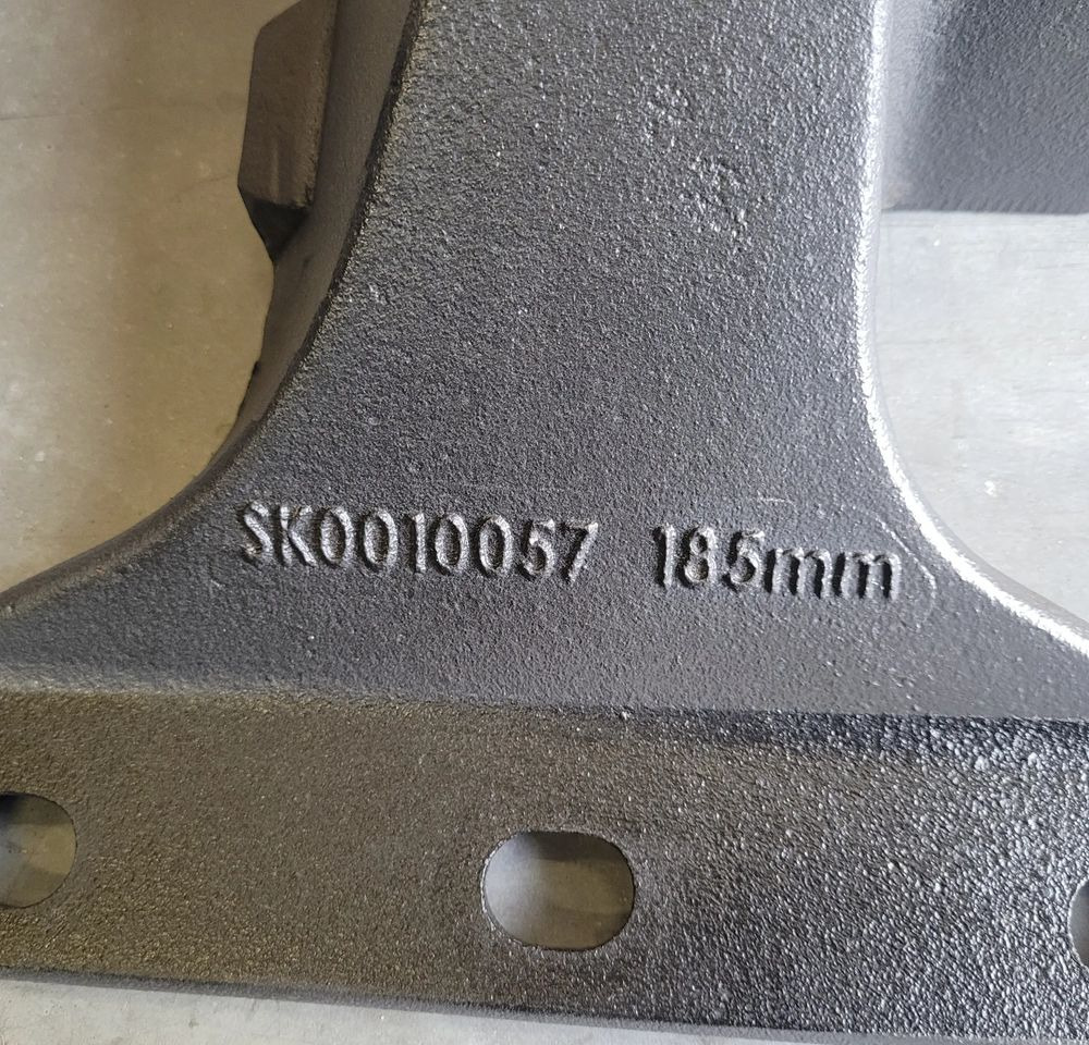 ŁAPY JOST SK0010057 185MM ORYGINAŁ NOWY KOMPLET CHWALIM116 - قارنة سرجية - شاحنة: صورة 3 ŁAPY JOST SK0010057 185MM ORYGINAŁ NOWY KOMPLET CHWALIM116 - قارنة سرجية - شاحنة: صورة 3