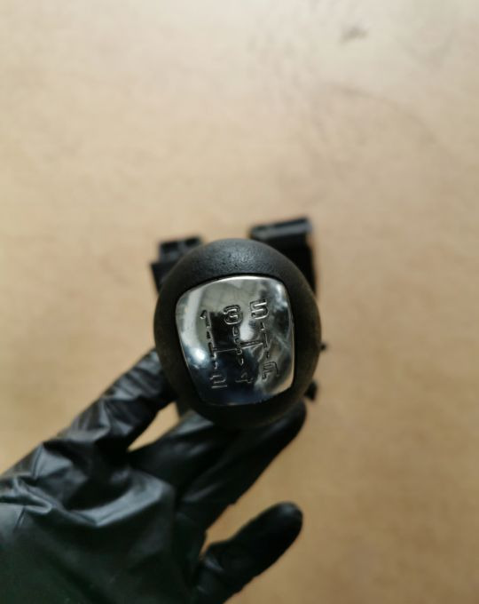 LEWAREK BIEGÓW WYBIERAK IVECO DAILY 5B. - عتلة تبديل السرعة - شاحنة توصيل مغلقة: صورة 1 LEWAREK BIEGÓW WYBIERAK IVECO DAILY 5B. - عتلة تبديل السرعة - شاحنة توصيل مغلقة: صورة 1