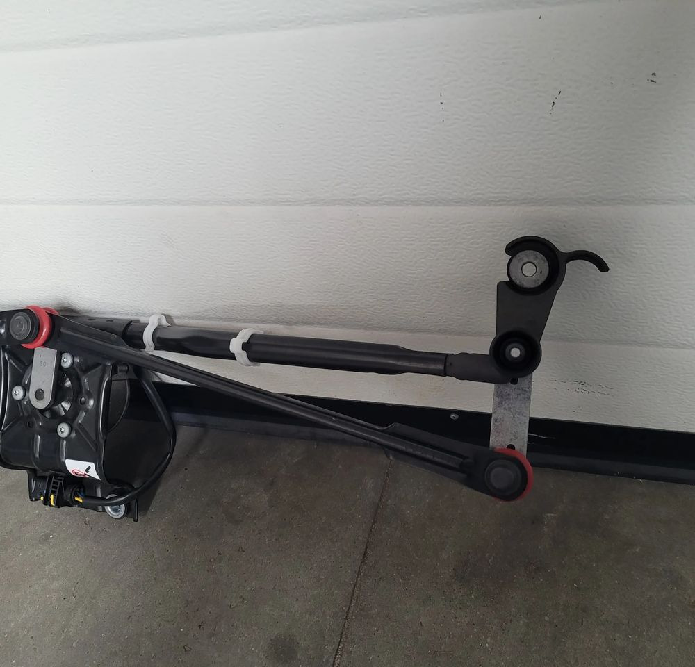 MECHANIZM WYCIERACZEK VOLVO FH4 FH5 ORYGINAŁ NOWY CHWALIM116 - مساحة الزجاج الأمامي - شاحنة: صورة 3 MECHANIZM WYCIERACZEK VOLVO FH4 FH5 ORYGINAŁ NOWY CHWALIM116 - مساحة الزجاج الأمامي - شاحنة: صورة 3