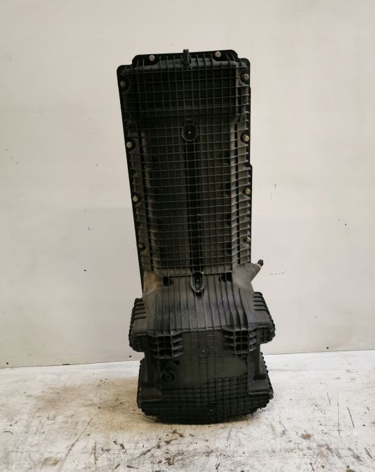MISKA OLEJU MERCEDES ACTROS MP4 A4730101013/002 - حوض الزيت - شاحنة: صورة 1 MISKA OLEJU MERCEDES ACTROS MP4 A4730101013/002 - حوض الزيت - شاحنة: صورة 1