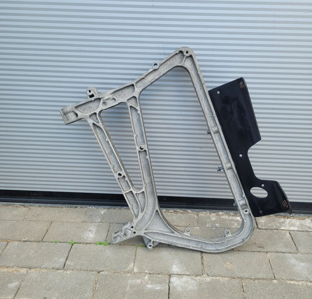 MOCOWANIE BLOTNIKA VOLVO FH4 FH5 21887348 CHWALIM116 - رفرف - شاحنة: صورة 1 MOCOWANIE BLOTNIKA VOLVO FH4 FH5 21887348 CHWALIM116 - رفرف - شاحنة: صورة 1