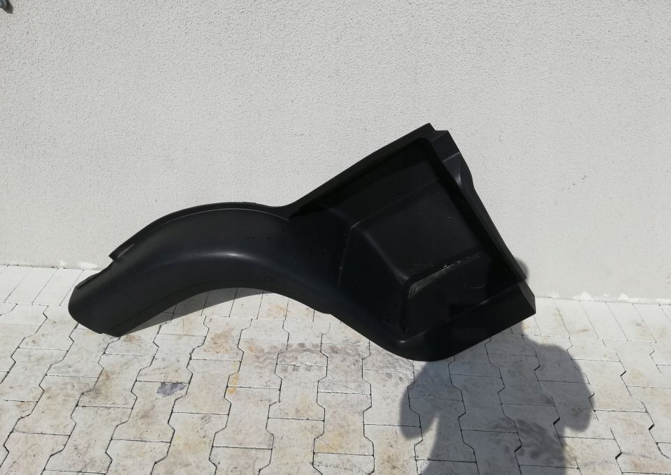 STOPNICA WŁAZ IVECO EUROCARGO 120/ RH/LH ORYGINAŁ - موطئ القدم - شاحنة: صورة 1 STOPNICA WŁAZ IVECO EUROCARGO 120/ RH/LH ORYGINAŁ - موطئ القدم - شاحنة: صورة 1