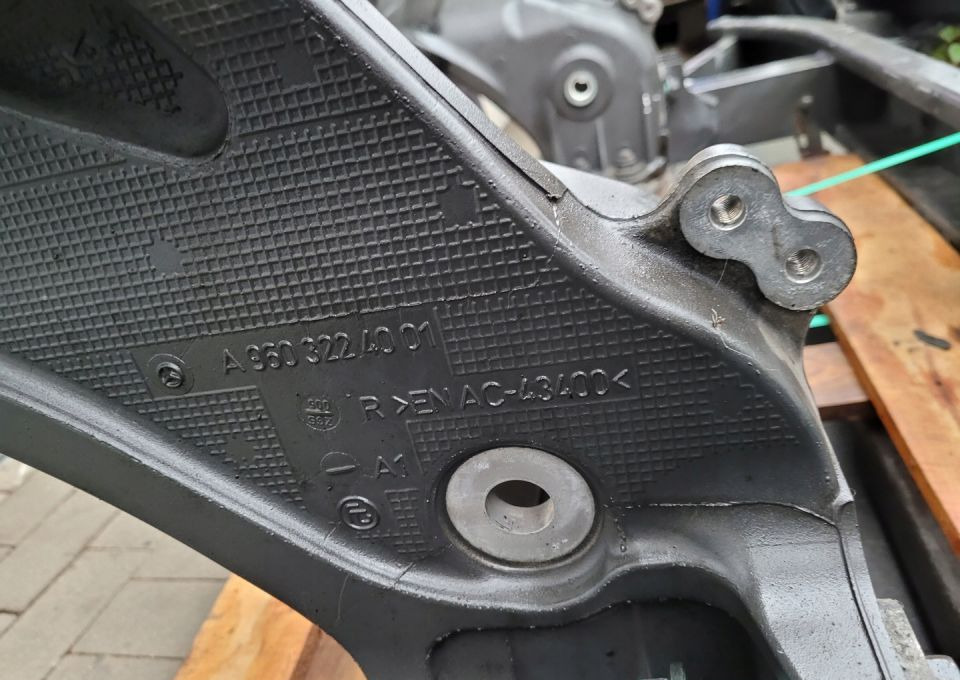 STREFA ZGNIOTU MERCEDES ACTROS MP4 STANDARD - مصد - شاحنة: صورة 4 STREFA ZGNIOTU MERCEDES ACTROS MP4 STANDARD - مصد - شاحنة: صورة 4