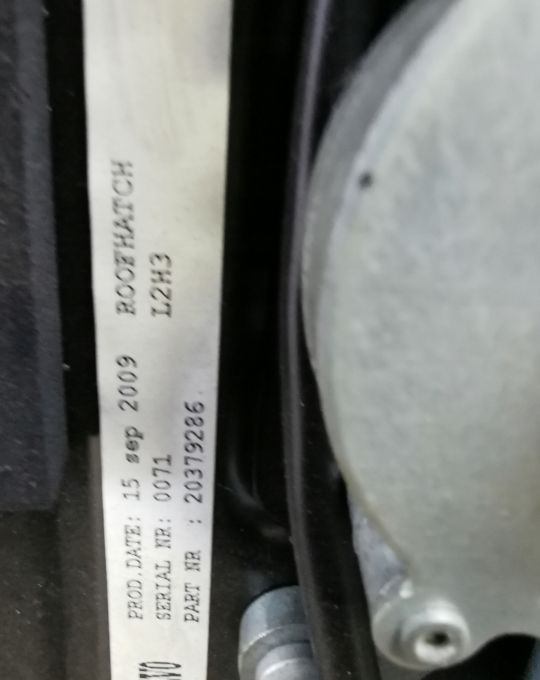 SZYBERDACH VOLVO FH 12 13 ORYGINAŁ 20379286 - هيكل السيارة الخارجية - شاحنة: صورة 3 SZYBERDACH VOLVO FH 12 13 ORYGINAŁ 20379286 - هيكل السيارة الخارجية - شاحنة: صورة 3