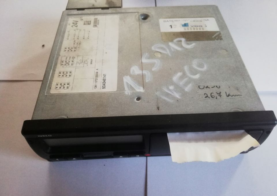 TACHOGRAF IVECO STRALIS 504346141 1,3A - جهاز تسجيل السرعة - شاحنة: صورة 1 TACHOGRAF IVECO STRALIS 504346141 1,3A - جهاز تسجيل السرعة - شاحنة: صورة 1