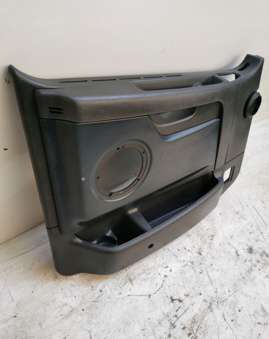 TAPICERKA DRZWI VOLVO FH13 LEWA - باب و قطع الغيار - شاحنة: صورة 3 TAPICERKA DRZWI VOLVO FH13 LEWA - باب و قطع الغيار - شاحنة: صورة 3