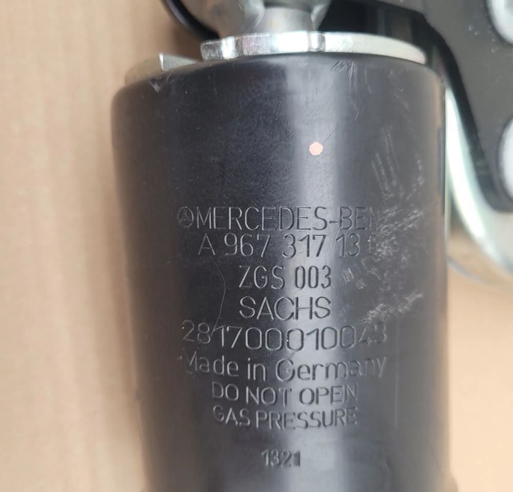 ZAWIESZENIE KABINY ZAMKI MERCEDES ATEGO A9423100383 NOWY ORYGINAŁ CHWALIM116 - نظام تعليق الكابينة - شاحنة: صورة 4 ZAWIESZENIE KABINY ZAMKI MERCEDES ATEGO A9423100383 NOWY ORYGINAŁ CHWALIM116 - نظام تعليق الكابينة - شاحنة: صورة 4