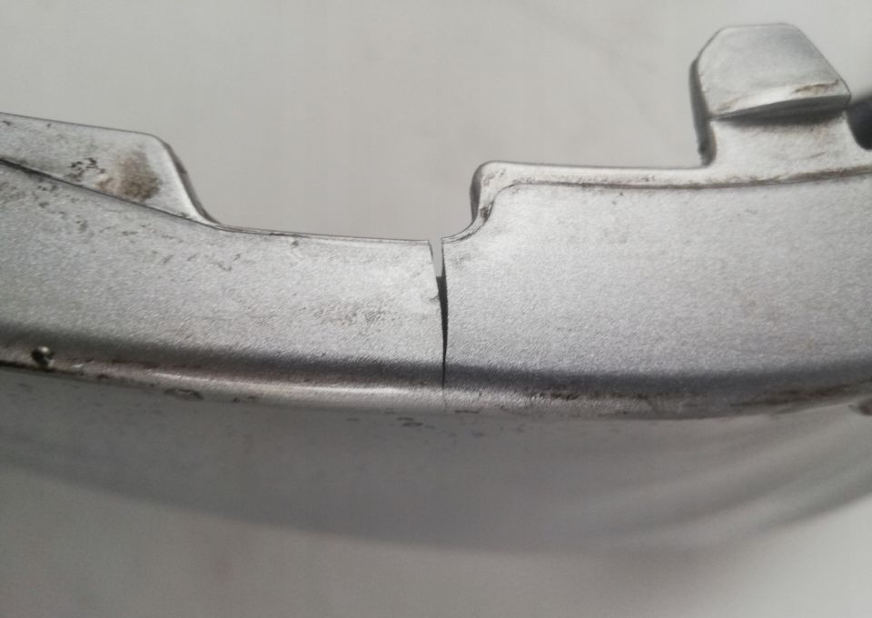 ZDERZAK TYŁ MERCEDES E KLASA W 212 885 36 38 LIFT - مصد - شاحنة: صورة 3 ZDERZAK TYŁ MERCEDES E KLASA W 212 885 36 38 LIFT - مصد - شاحنة: صورة 3