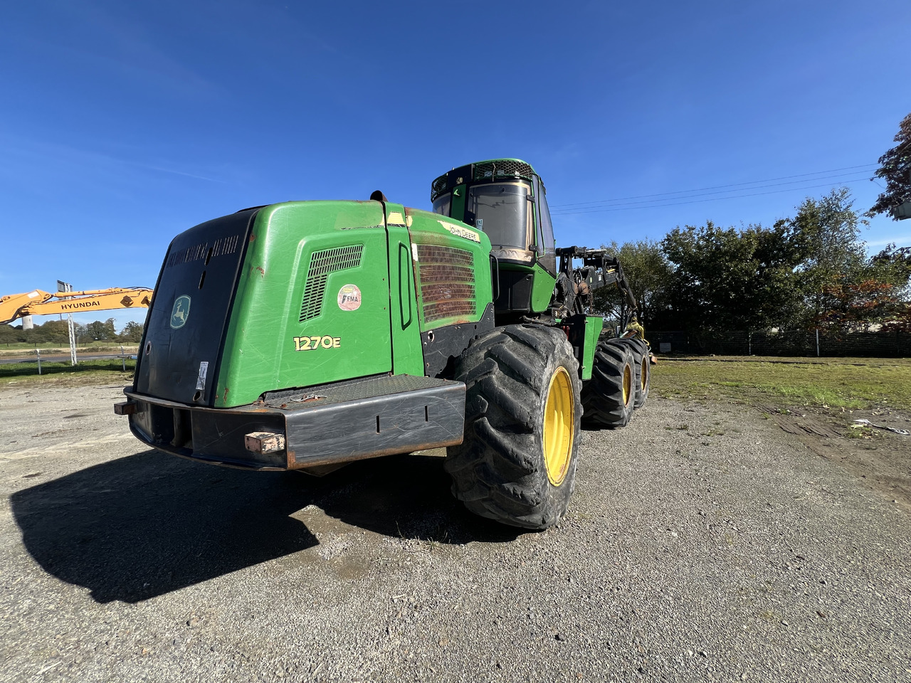JOHN DEERE 1270E - آلة حصاد الأشجار: صورة 3 JOHN DEERE 1270E - آلة حصاد الأشجار: صورة 3