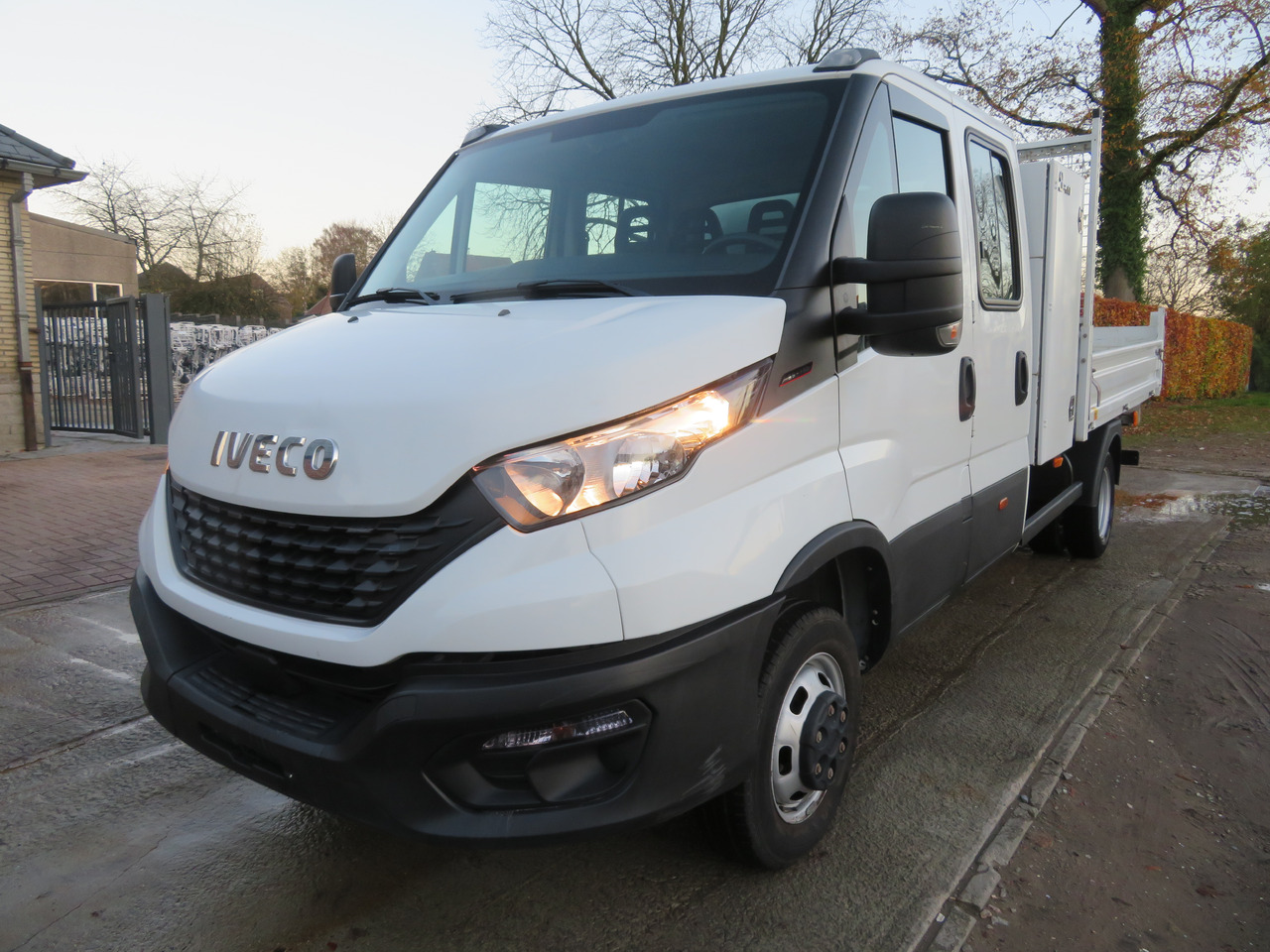 Iveco Daily 35C16 3.0 - قلاب صغير, الشاحنات الصغيرة كابينة مزدوجة: صورة 3 Iveco Daily 35C16 3.0 - قلاب صغير, الشاحنات الصغيرة كابينة مزدوجة: صورة 3