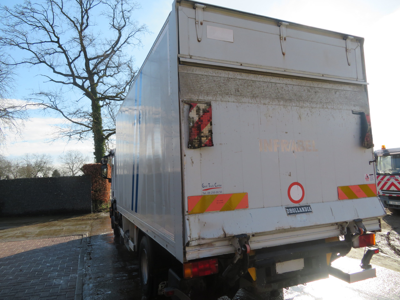 Iveco Eurocargo ML90E18 - شاحنة صندوقية: صورة 5 Iveco Eurocargo ML90E18 - شاحنة صندوقية: صورة 5