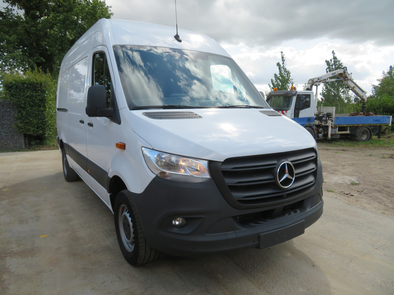 Mercedes-Benz Sprinter 317cdi - A2H2 - شاحنة توصيل مغلقة: صورة 1 Mercedes-Benz Sprinter 317cdi - A2H2 - شاحنة توصيل مغلقة: صورة 1