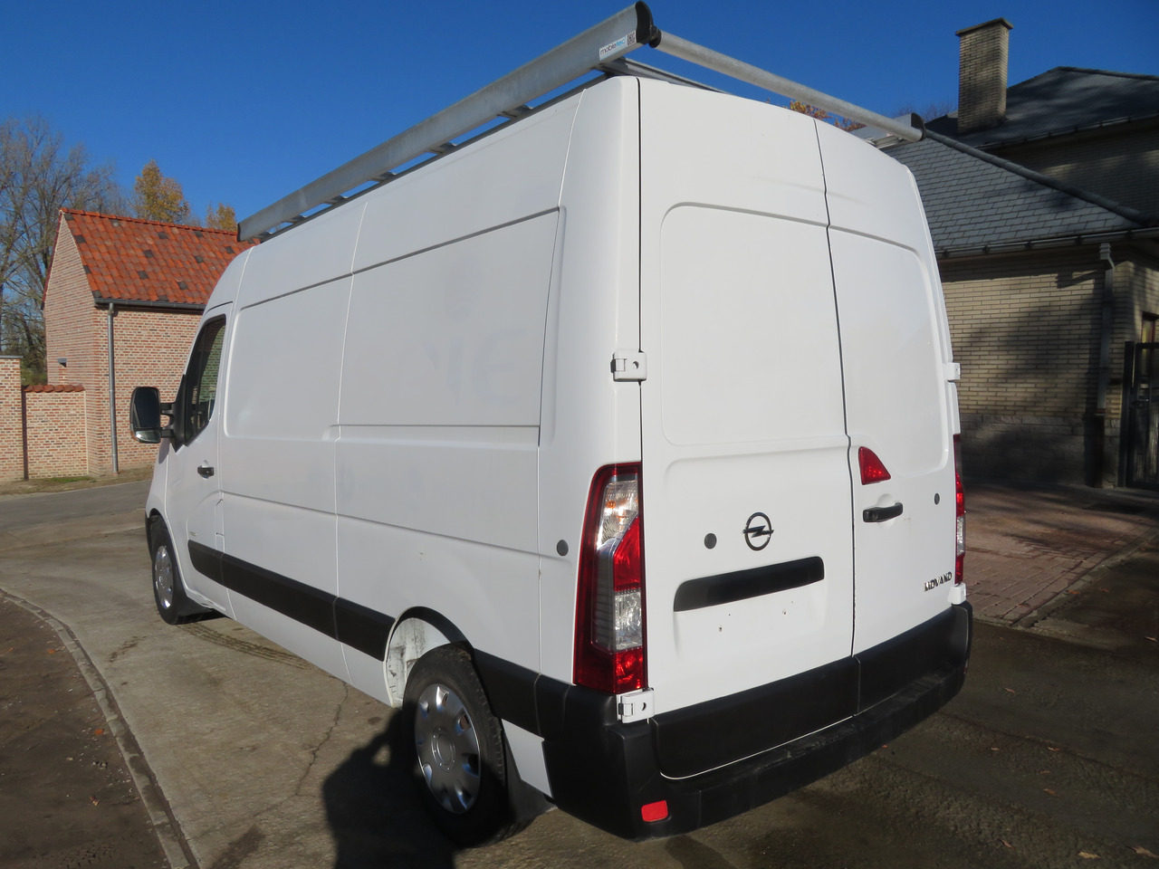 Opel Movano 2.3 CDTI - L2H2 - فان المدمجة: صورة 5 Opel Movano 2.3 CDTI - L2H2 - فان المدمجة: صورة 5