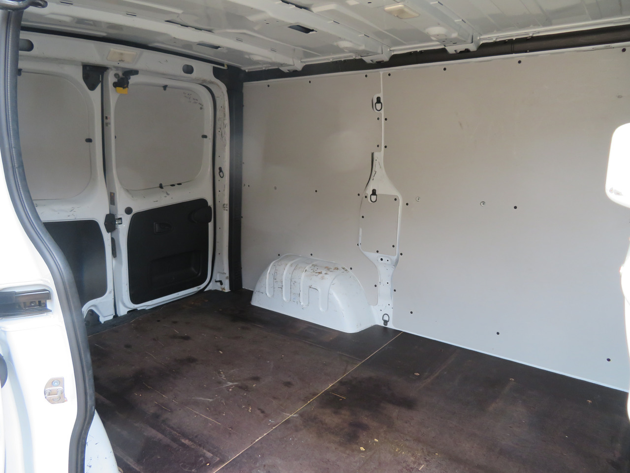 فان المدمجة Renault Trafic 1.6dCi L1H1: صورة 9