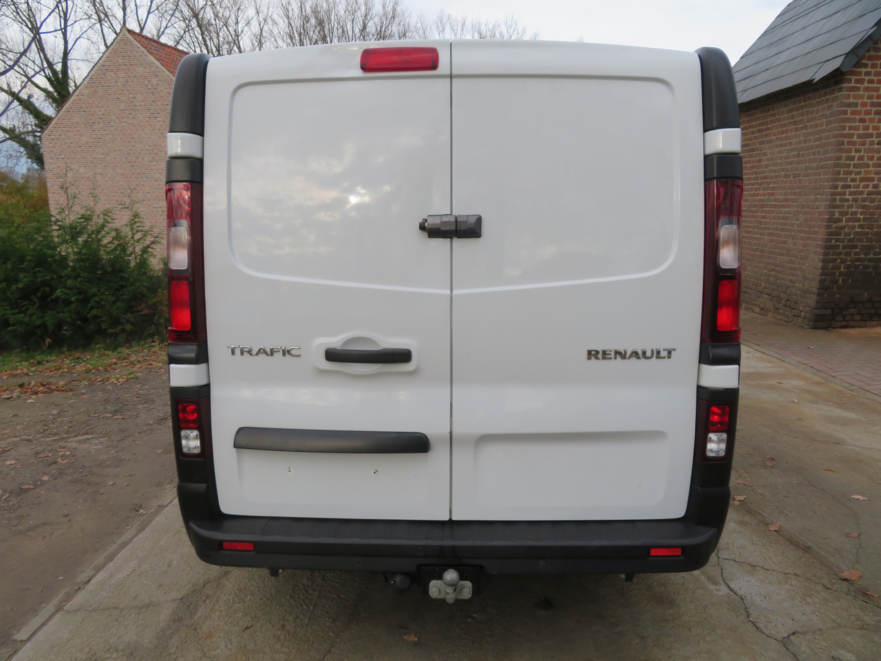 فان المدمجة Renault Trafic 1.6dCi L1H1: صورة 6