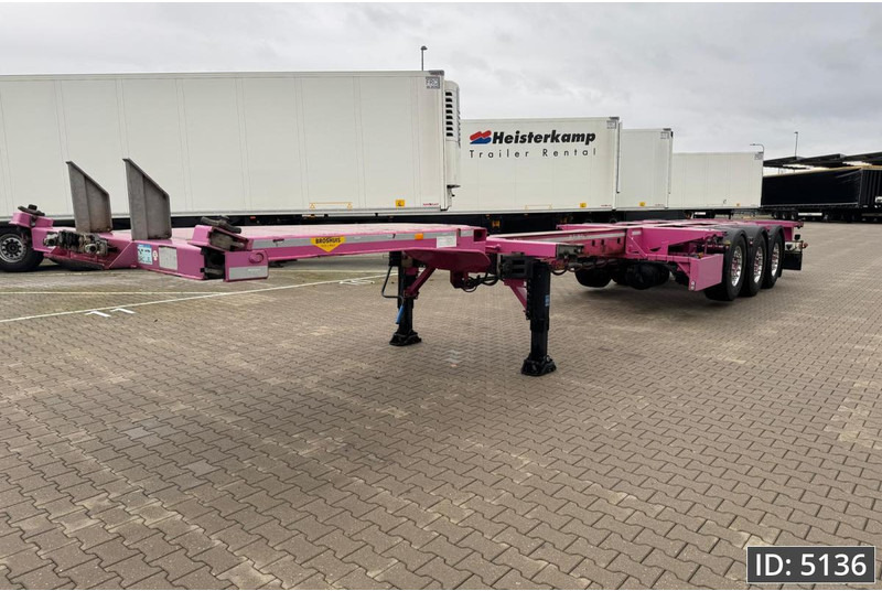 Broshuis 3UCC-39/45 Multi / 2x Extandable / 2x Lift Axle - ناقل حاوية/ نصف مقطورة بحاوية: صورة 4 Broshuis 3UCC-39/45 Multi / 2x Extandable / 2x Lift Axle - ناقل حاوية/ نصف مقطورة بحاوية: صورة 4