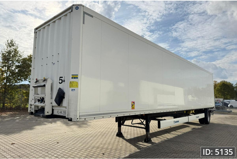 Krone SEK / Steering axle / More available - نصف مقطورة بصندوق مغلق: صورة 1 Krone SEK / Steering axle / More available - نصف مقطورة بصندوق مغلق: صورة 1