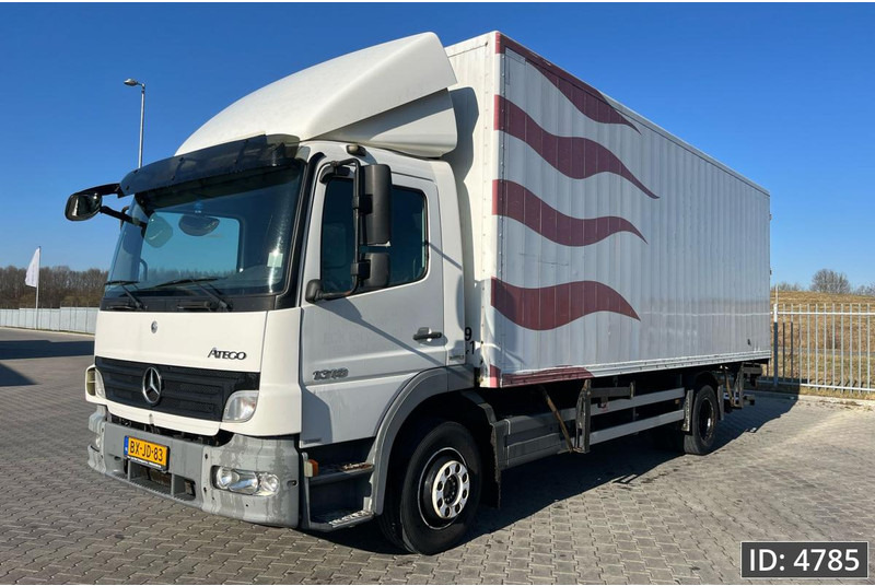 Mercedes-Benz Atego 1318 Day Cab, Euro 5, BDF / EPS automatic / DHOLLANDIA 2000KG - ناقلة حاويات/ شاحنة حاويات: صورة 1 Mercedes-Benz Atego 1318 Day Cab, Euro 5, BDF / EPS automatic / DHOLLANDIA 2000KG - ناقلة حاويات/ شاحنة حاويات: صورة 1