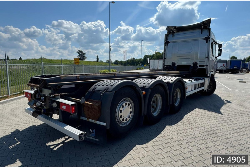 Scania R540 Topline, Euro 6, / 8x4 / Lift axle / frame 7.4 m - شاحنة بهيكل معدني للمقصورة: صورة 3 Scania R540 Topline, Euro 6, / 8x4 / Lift axle / frame 7.4 m - شاحنة بهيكل معدني للمقصورة: صورة 3