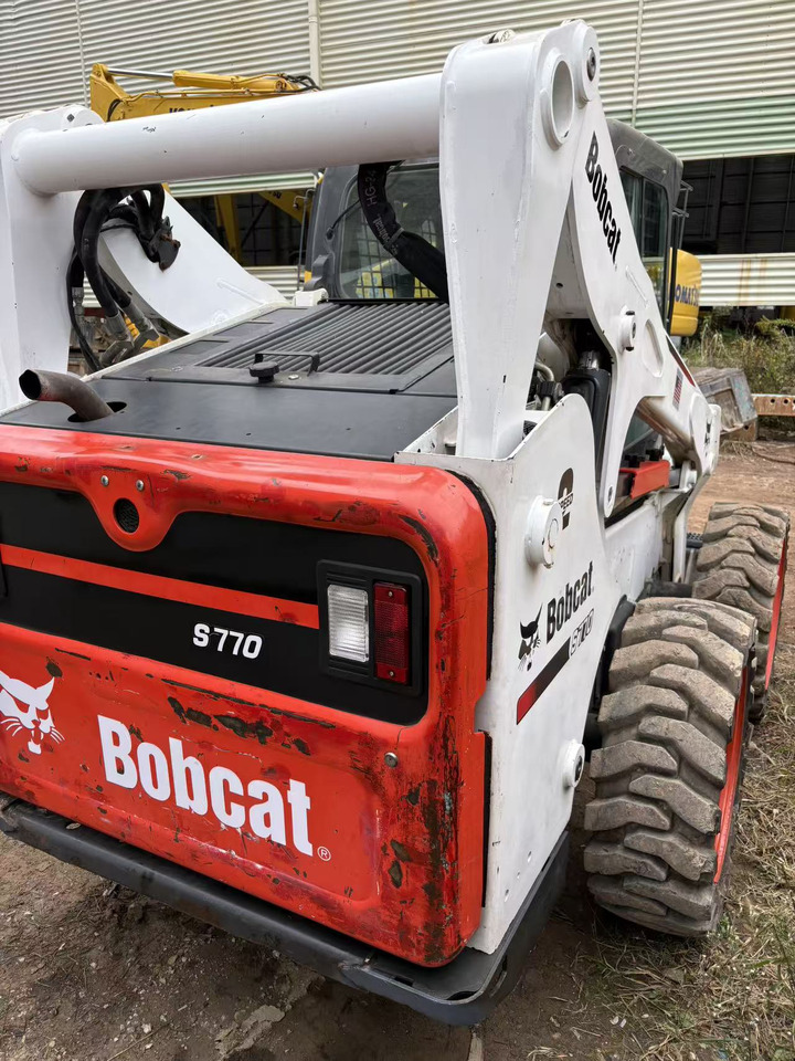 BOBCAT S770 Skid Steer Loader Click for Discount - شيول صغير: صورة 2 BOBCAT S770 Skid Steer Loader Click for Discount - شيول صغير: صورة 2