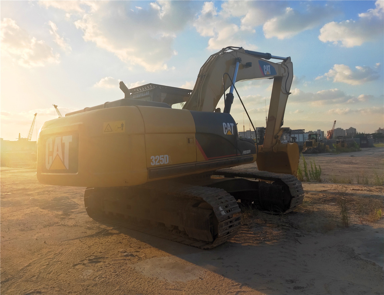 CATERPILLAR Crawler Excavator 325D Good Condition - حفار زاحف: صورة 5 CATERPILLAR Crawler Excavator 325D Good Condition - حفار زاحف: صورة 5