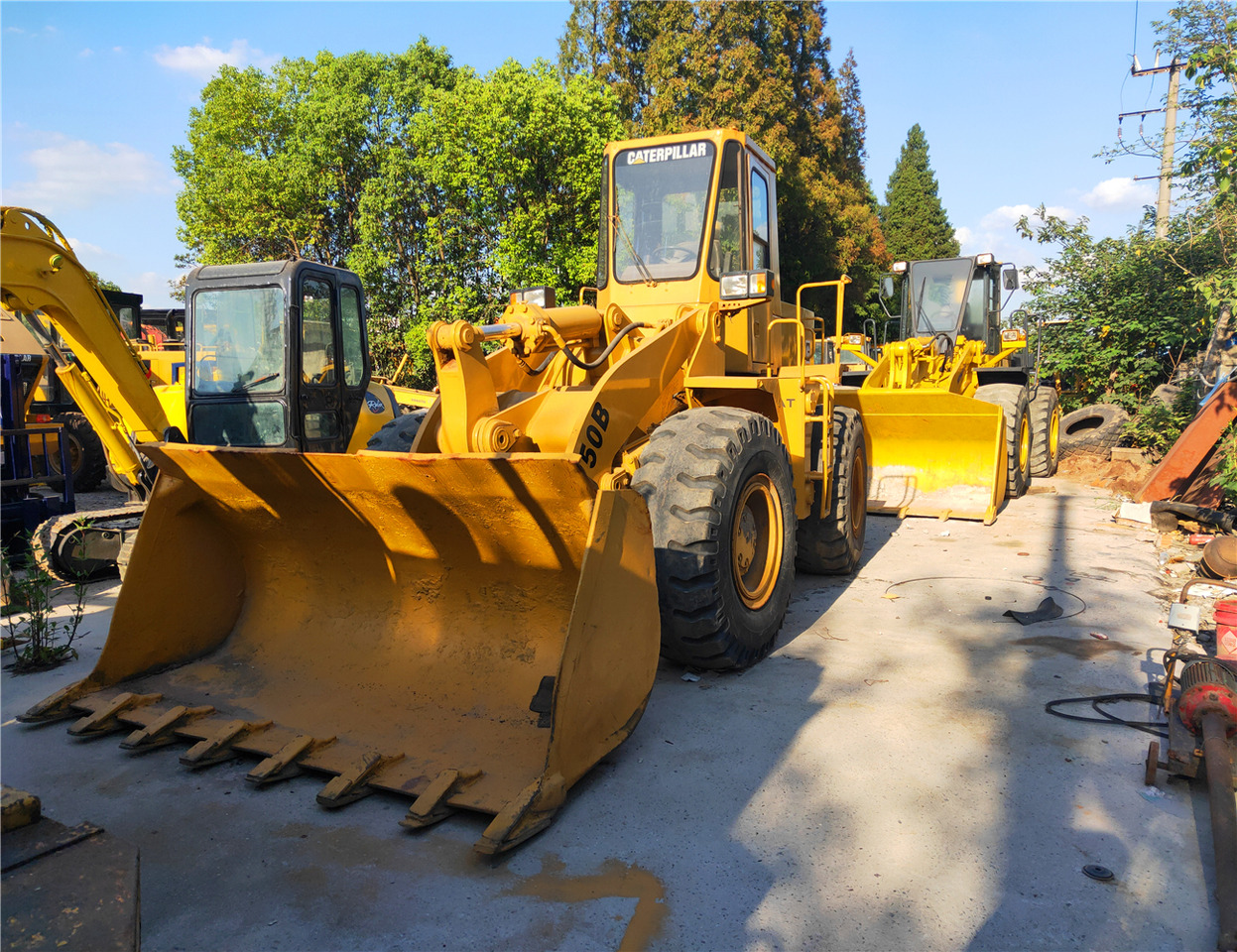 CATERPILLAR Wheel Loader 950B Click Here for Discount - اللودر بعجل: صورة 1 CATERPILLAR Wheel Loader 950B Click Here for Discount - اللودر بعجل: صورة 1