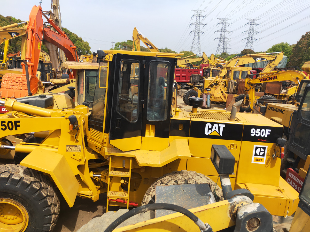 CATERPILLAR Wheel Loader 950F Click Here for Discount - اللودر بعجل: صورة 4 CATERPILLAR Wheel Loader 950F Click Here for Discount - اللودر بعجل: صورة 4