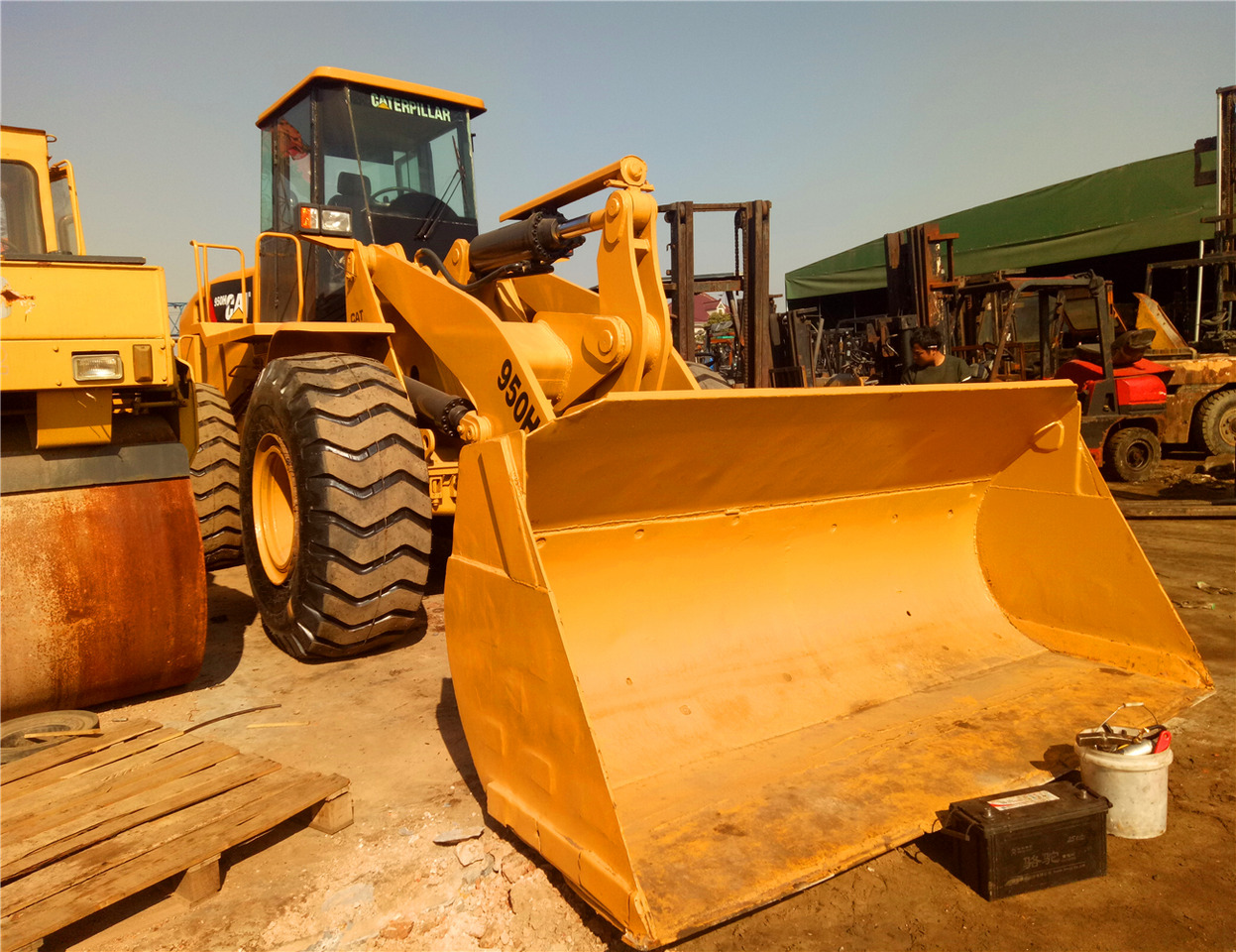 CATERPILLAR Wheel Loader 950H Click Here for Discount - اللودر بعجل: صورة 1 CATERPILLAR Wheel Loader 950H Click Here for Discount - اللودر بعجل: صورة 1
