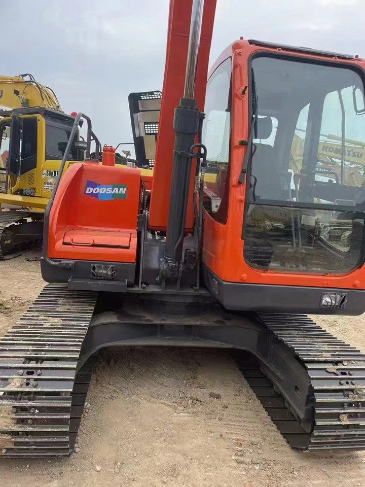 DOOSAN DX80 Mini excavator Excellent condition - حفار صغير: صورة 4 DOOSAN DX80 Mini excavator Excellent condition - حفار صغير: صورة 4