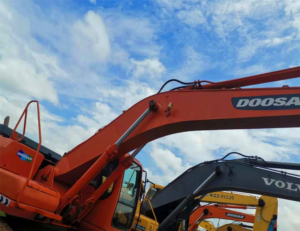 DOOSAN Excavator DH300 Click Here for Discount - حفّار: صورة 4 DOOSAN Excavator DH300 Click Here for Discount - حفّار: صورة 4