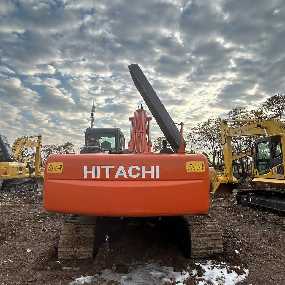 HITACHI ZX240 Excavator - حفّار: صورة 2 HITACHI ZX240 Excavator - حفّار: صورة 2