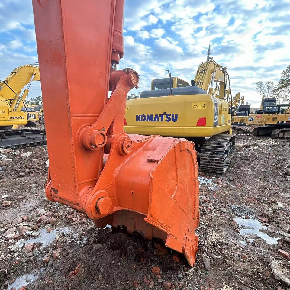 HITACHI ZX240 Excavator - حفّار: صورة 3 HITACHI ZX240 Excavator - حفّار: صورة 3