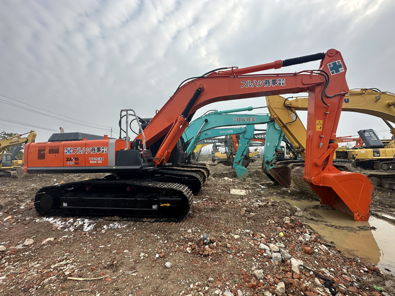 HITACHI ZX350 Excavator Click for Discount - حفّار: صورة 1 HITACHI ZX350 Excavator Click for Discount - حفّار: صورة 1
