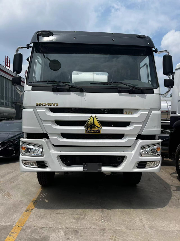 HOWO Cement Mixer Truck 12cube Click Here for Discount - شاحنة خلاطة خرسانة: صورة 3 HOWO Cement Mixer Truck 12cube Click Here for Discount - شاحنة خلاطة خرسانة: صورة 3