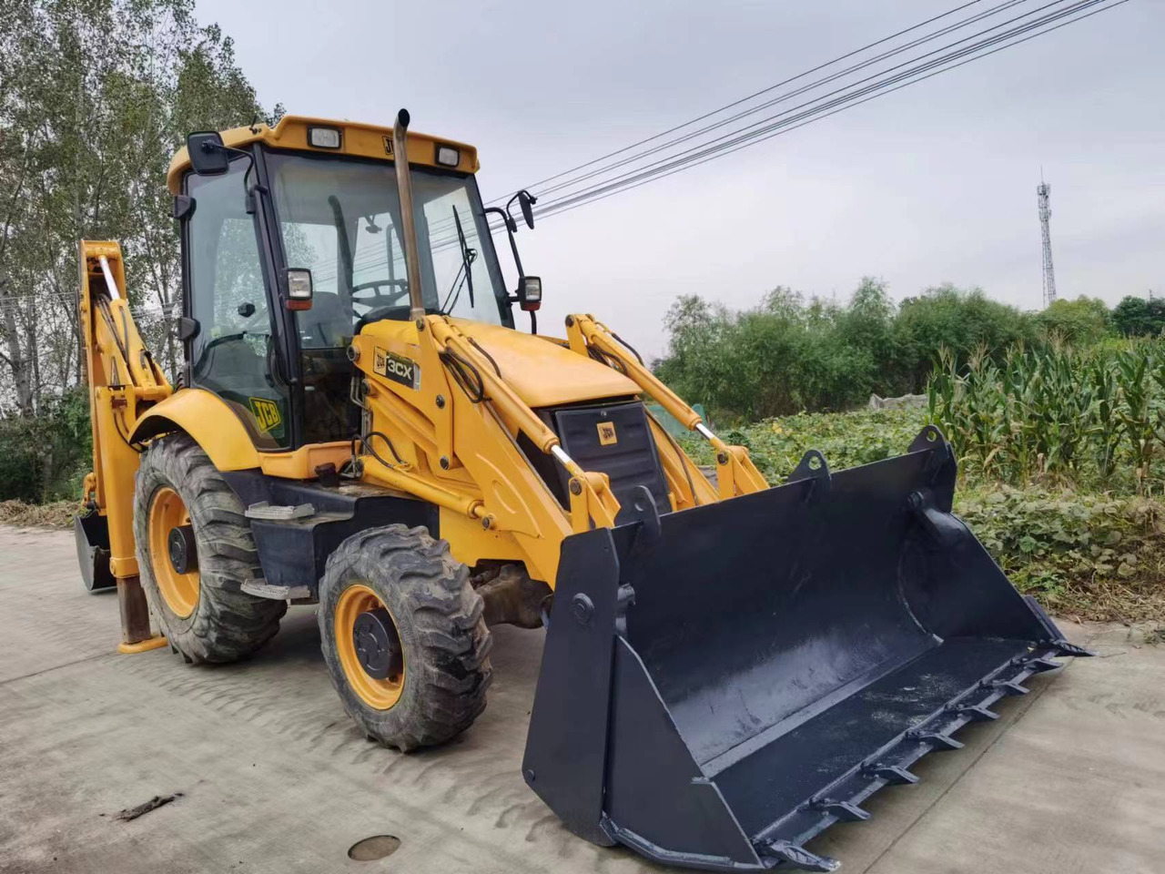 JCB Backhoe Loader 3CX Click Here for Discount - لودر ذو محراث خلفي/ باكهو: صورة 5 JCB Backhoe Loader 3CX Click Here for Discount - لودر ذو محراث خلفي/ باكهو: صورة 5