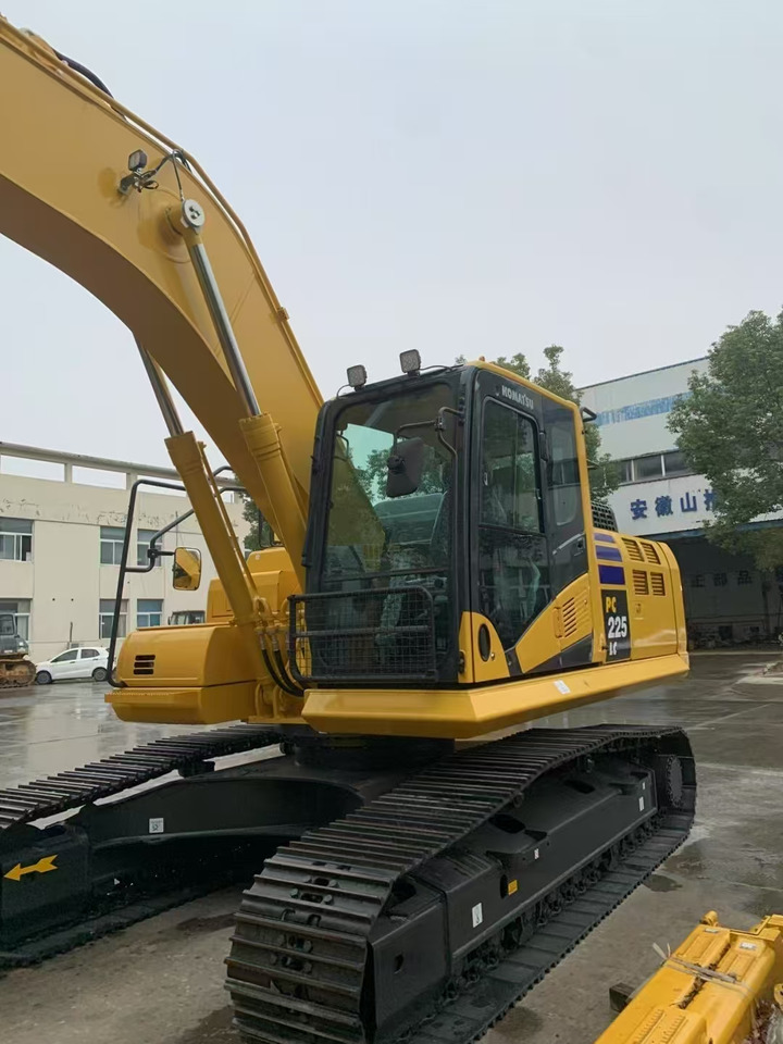 KOMATSU Crawler Excavator PC225 New - حفار زاحف: صورة 1 KOMATSU Crawler Excavator PC225 New - حفار زاحف: صورة 1