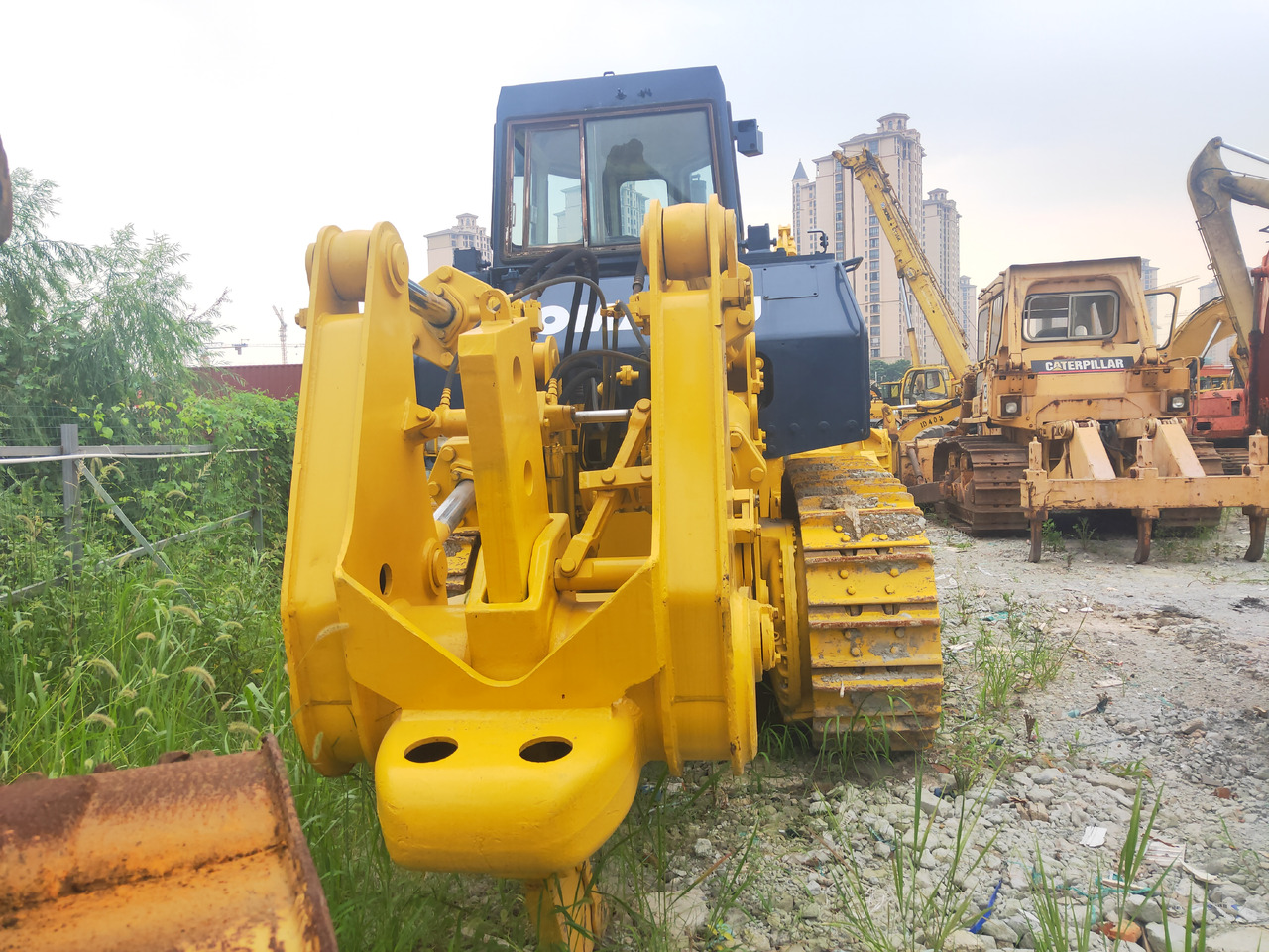 KOMATSU D155A-2 - بلدوزر: صورة 4 KOMATSU D155A-2 - بلدوزر: صورة 4