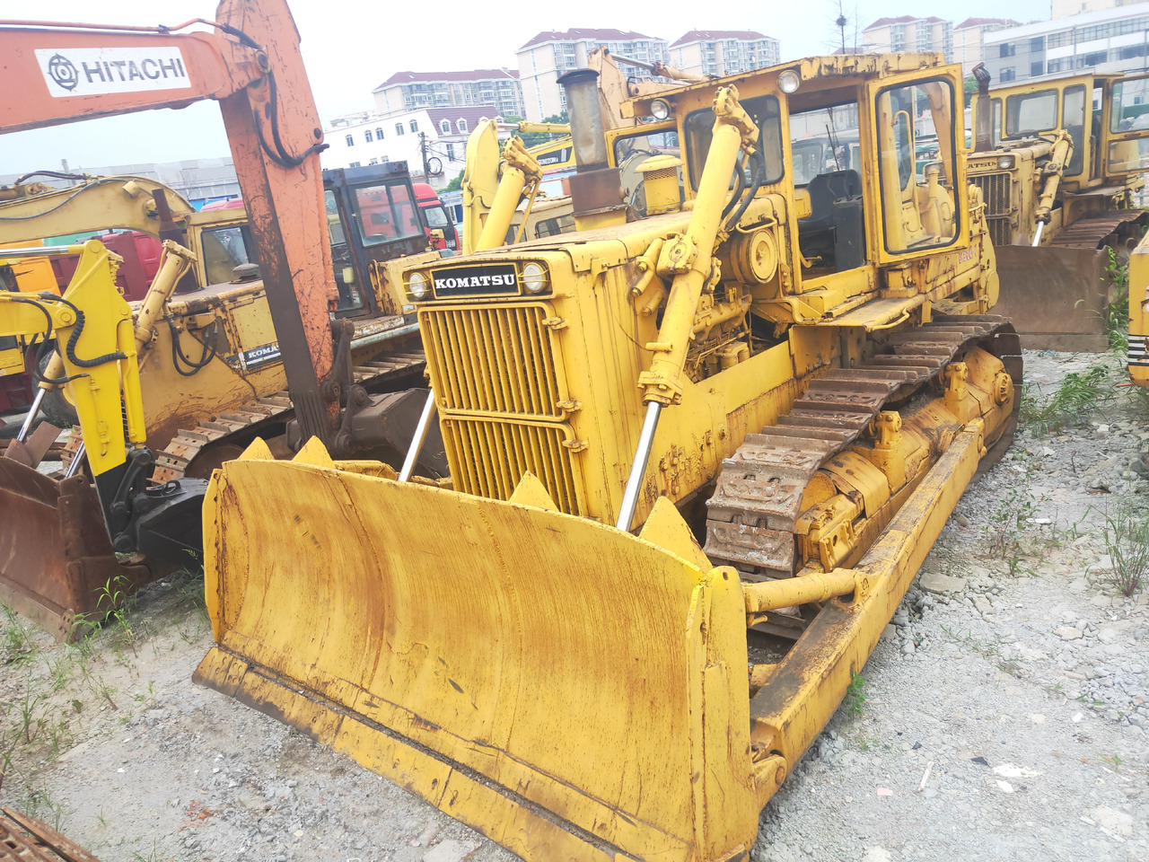 KOMATSU D155 - بلدوزر: صورة 2 KOMATSU D155 - بلدوزر: صورة 2