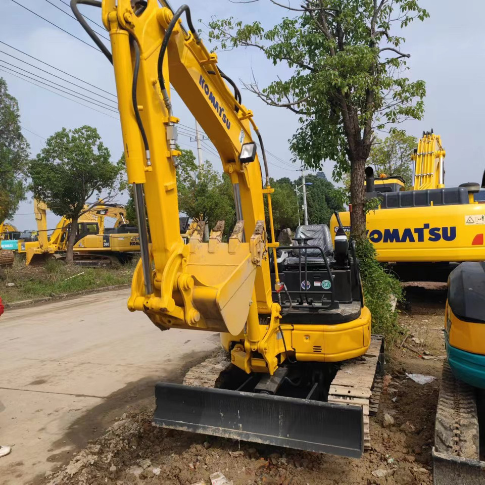 KOMATSU Mini Excavator Pc 35 - حفار صغير: صورة 5 KOMATSU Mini Excavator Pc 35 - حفار صغير: صورة 5
