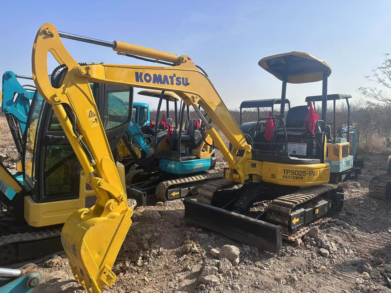 KOMATSU Mini Excavator Pc35 With Open Cab - حفار صغير: صورة 5 KOMATSU Mini Excavator Pc35 With Open Cab - حفار صغير: صورة 5
