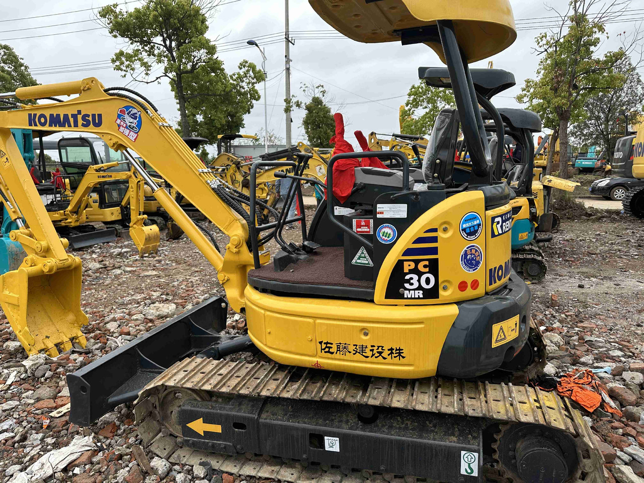 KOMATSU Mini Excavator - حفار صغير: صورة 1 KOMATSU Mini Excavator - حفار صغير: صورة 1