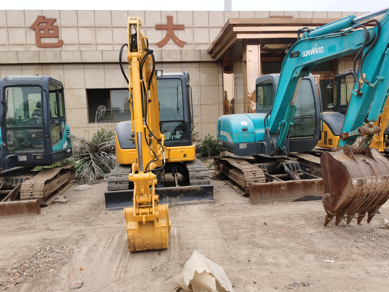 Komatsu Mini Excavator Pc40MR - حفار صغير: صورة 2 Komatsu Mini Excavator Pc40MR - حفار صغير: صورة 2