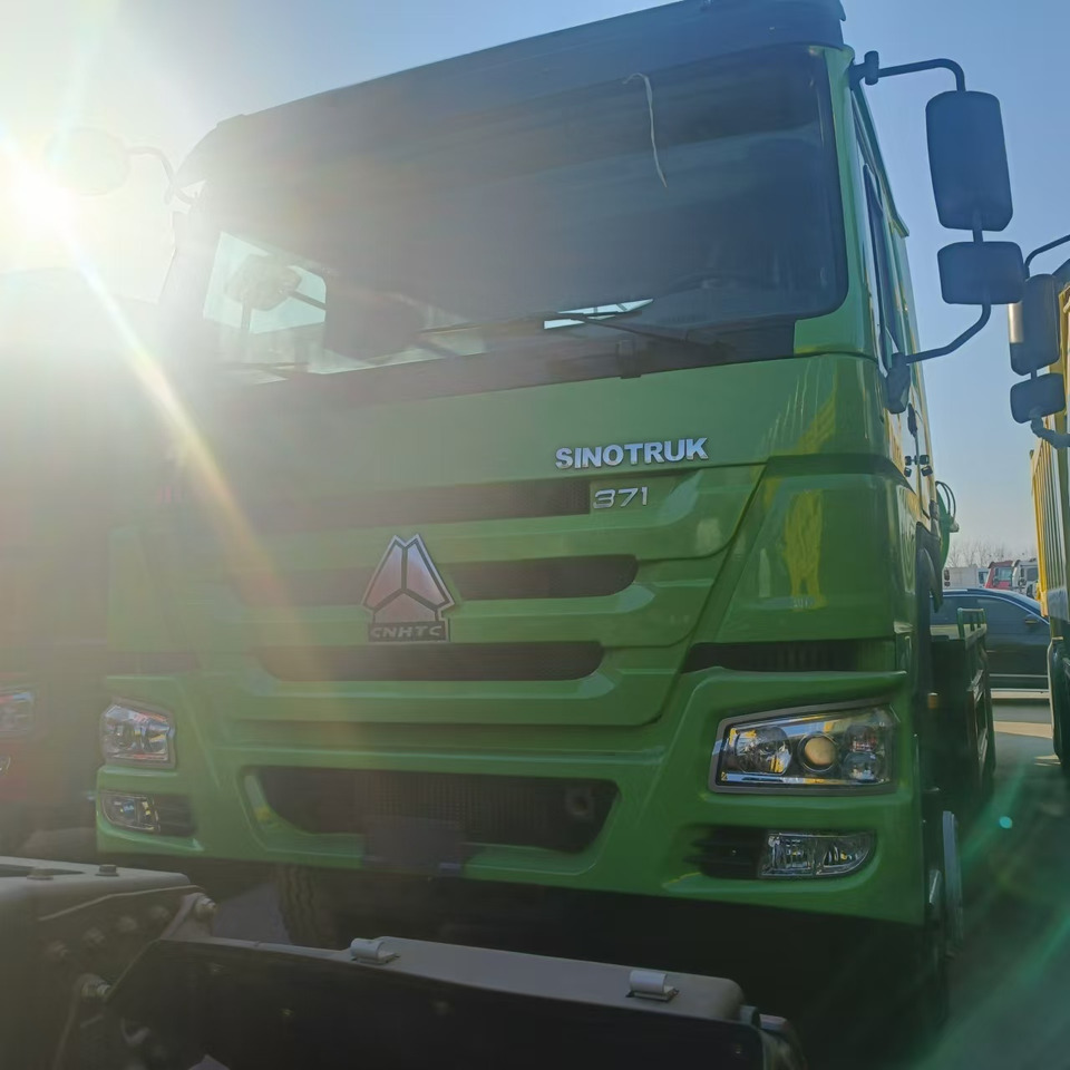 SINOTRUK HOWO Sewage Suction Truck 6*4 Click Here for Discount - فراغ شاحنة: صورة 4 SINOTRUK HOWO Sewage Suction Truck 6*4 Click Here for Discount - فراغ شاحنة: صورة 4