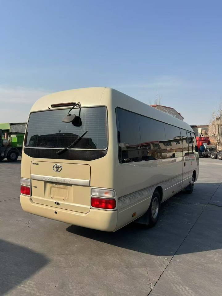 TOYOTA Mini Bus 20 Seats 2020 Click Here for Discount - حافلة نقل لمسافات طويلة: صورة 4 TOYOTA Mini Bus 20 Seats 2020 Click Here for Discount - حافلة نقل لمسافات طويلة: صورة 4