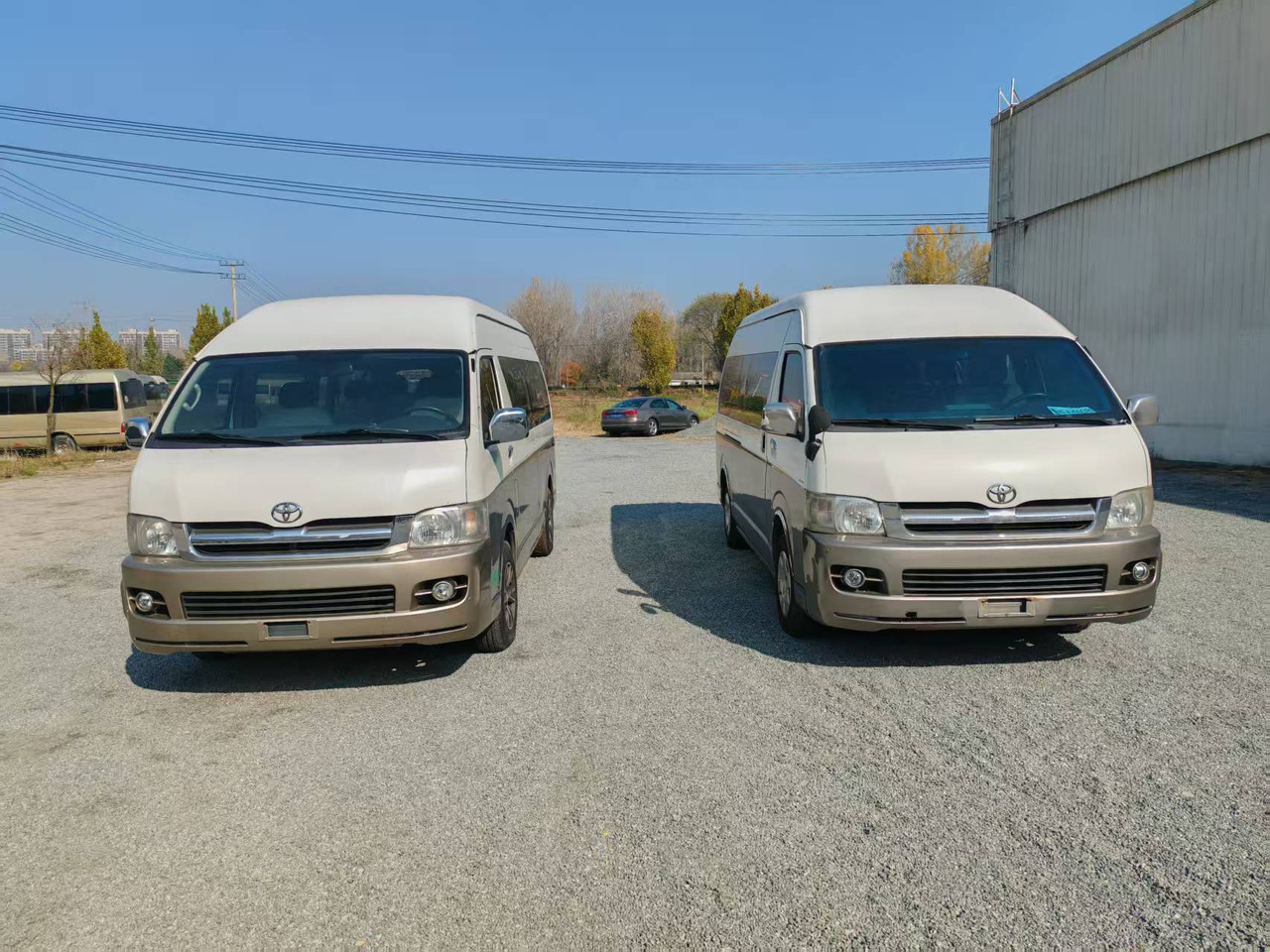 Toyota Hiace Mini Bus Click for Discount - حافلة صغيرة, ميكروباص: صورة 3 Toyota Hiace Mini Bus Click for Discount - حافلة صغيرة, ميكروباص: صورة 3
