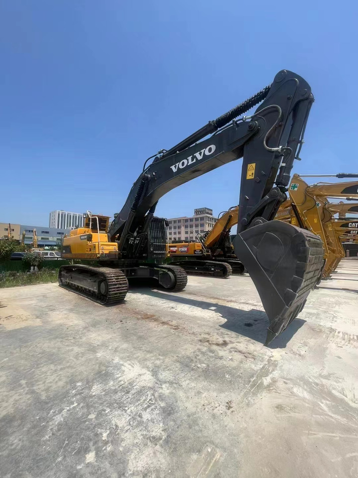 VOLVO Excavator EC480 Click for Discount - حفار زاحف: صورة 1 VOLVO Excavator EC480 Click for Discount - حفار زاحف: صورة 1