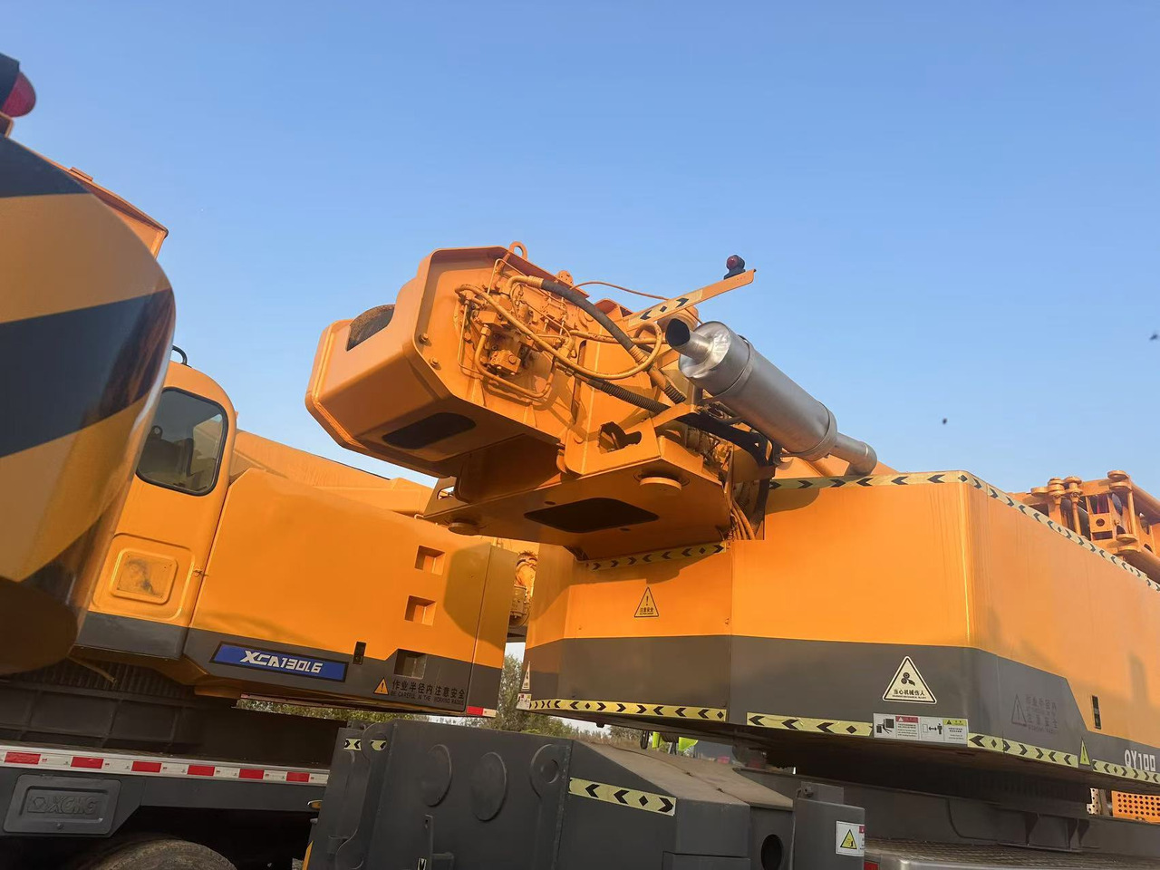 XCMG Crane QY100 - رافعة: صورة 4 XCMG Crane QY100 - رافعة: صورة 4